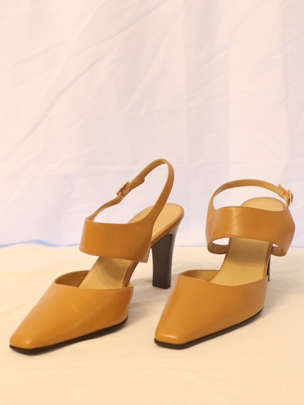 Gorgeous Madeline Stuart Size 8.5 Sling Back Heels